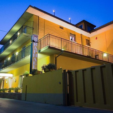 Hotel Raphael Montecatini Terme Buitenkant foto